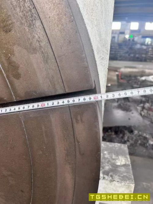 刚刚买下一台台湾旭阳1.5米立卧两用四轴转台、带西门.