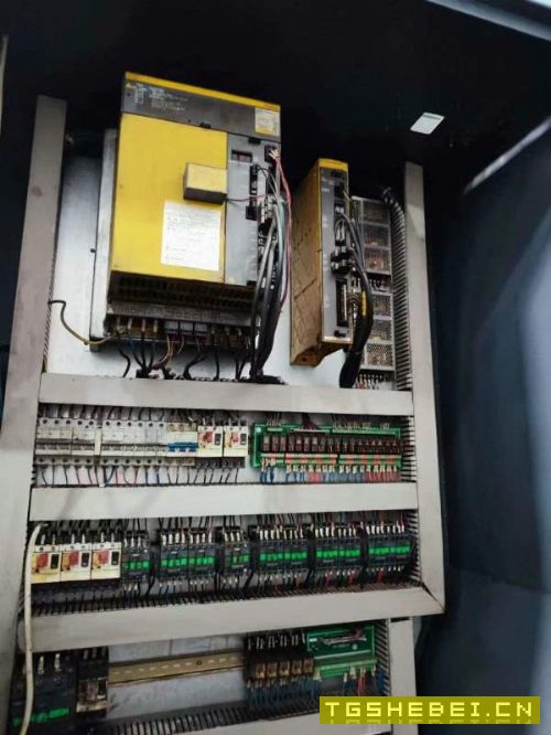 三台威诺克重型1058加工中心,法那克MFPlus系统,二线.