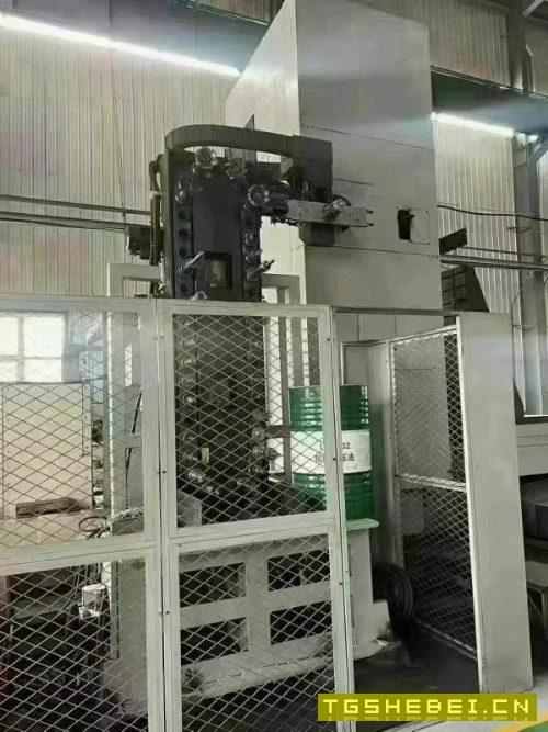 新瑞6513刨台数控镗床、工作台2X1.8米