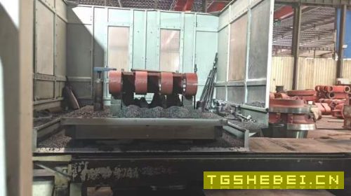 刚买的主打便宜批发台湾达佛罗110数控镗铣加工中心:H.