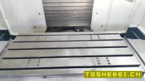 同款2台台群T-V856S立式加工中心年代: