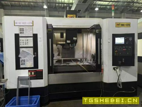 深圳刚买一批正代1370加工中心BT40主轴,三菱M80系统