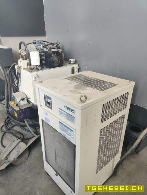 模具神器台湾高锋1688,三轴硬轨,50主轴齿轮头,发那.