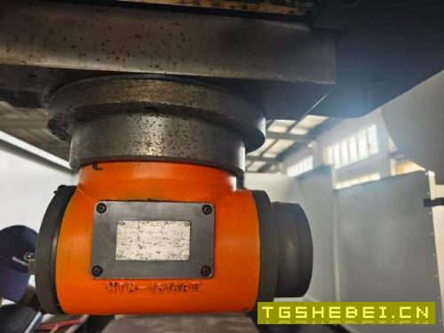 海天GLU1620龙门加工中心发那科MD系统BT50刀柄齿轮传.