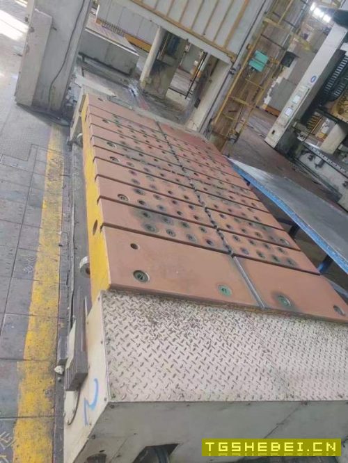 济南二机2230五模冲压线