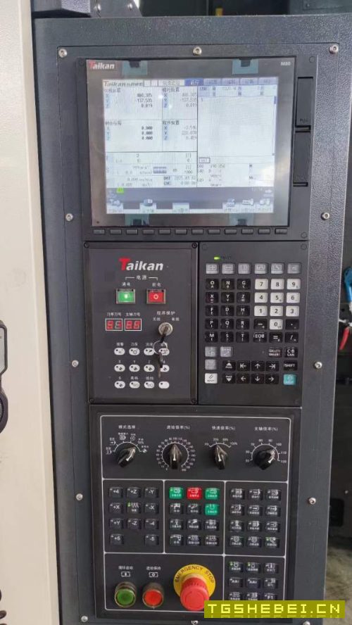 发货一台,同款还有一台台群T-V856S立式加工中心年代:.