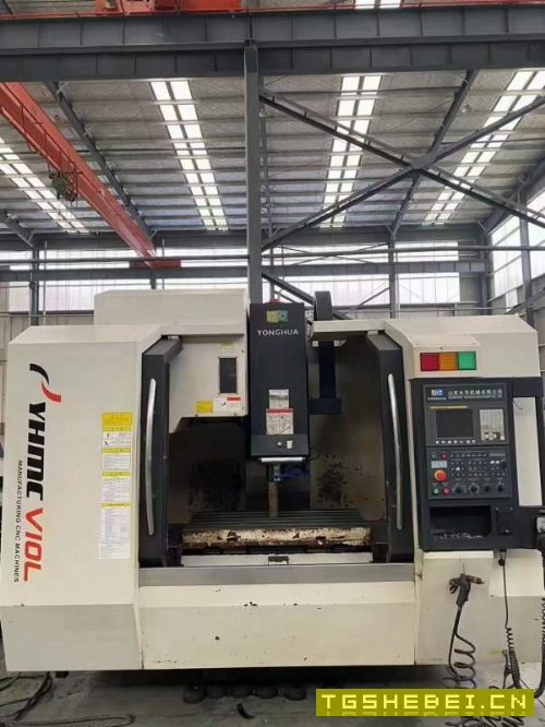 年前定有优惠:2018年永华1060加工中心,三线轨,bt40.