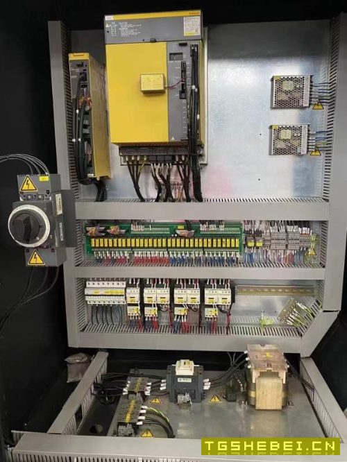 洛阳仓库开业大酬宾2018年永华1060加工中心，三线轨，.