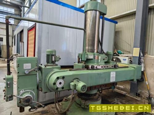 洛阳仓库新春大酬宾出售95年中捷Z3140A万向摇臂钻，全.