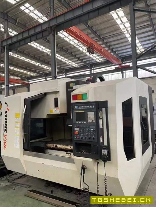 开业有折扣！！2018年永华1060加工中心，三线轨，bt40.