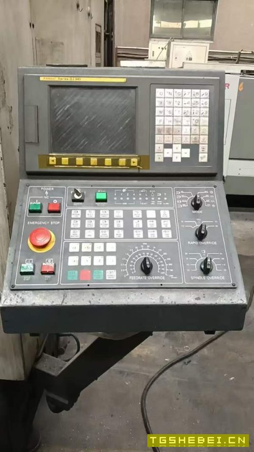 新定海天HTM3216G数控龙门铣，法那科Oi-MD系统，工作.