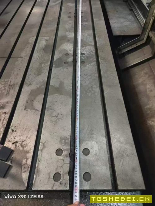 新定海天HTM3216G数控龙门铣,法那科Oi-MD系统,工作.