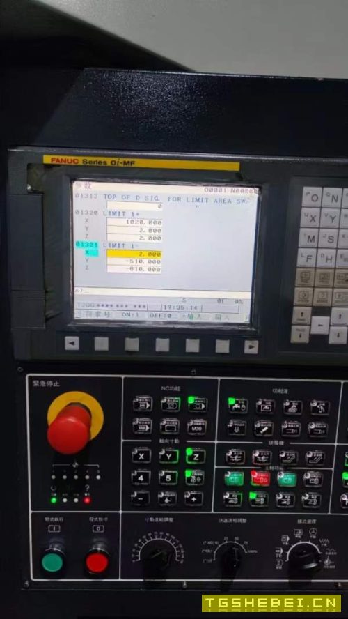 新到台湾丽伟V-40M加工中心,BT40主轴190直径,加大电.