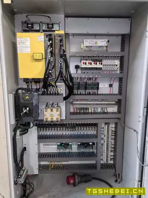 海天HTM-TC25L斜轨数控车，12寸卡盘，12工位刀塔，加.