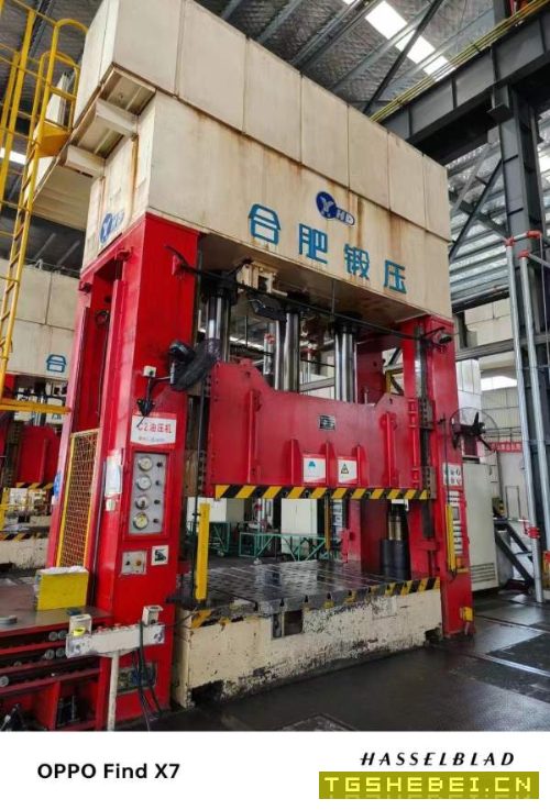 合锻RZU630吨!开口1900!行程1400!工作台1800乘3200.