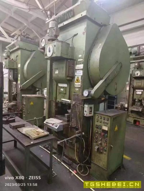 精品300吨日本热模锻多台_打包优惠