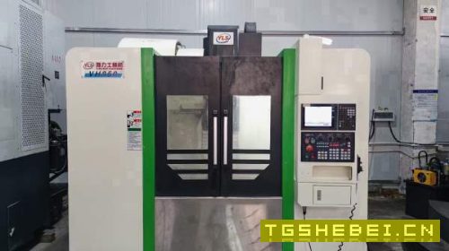 同款两台2020年雅力士VH850加工中心,三菱M80系统,三.
