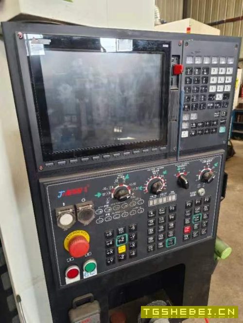 乔峰VH85重型加工中心