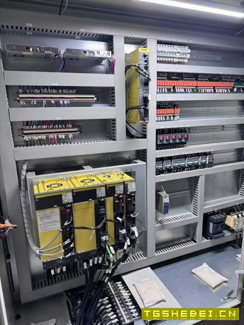 海天8米数控龙门加工中心型号:GRU36II80工作台38米,.