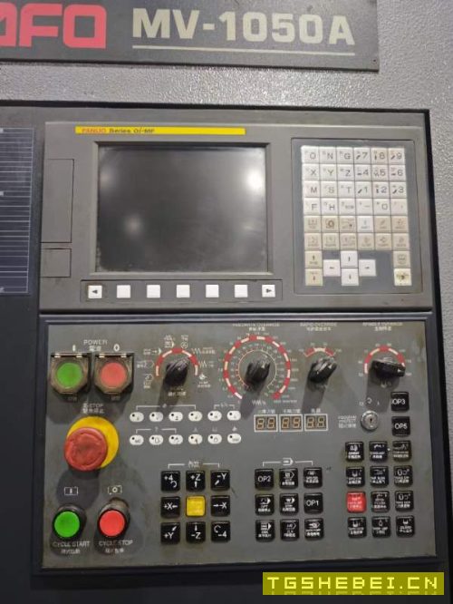 2019年台湾高峰1050加工中心,三轴线规BT40刀柄,主轴.