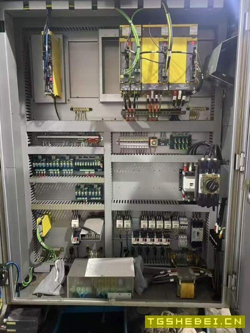 台湾威力216数控龙门加工中心工作台1.5/2米,门宽1.7.