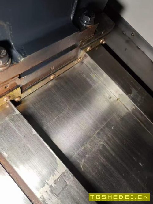 4台韩国现代威亚L300C数控车床,91孔。回转直径750mm.