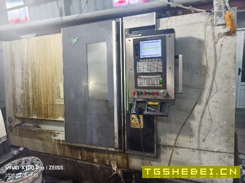 沈阳I5T5.2数控斜规刀塔机床一台,8寸中空