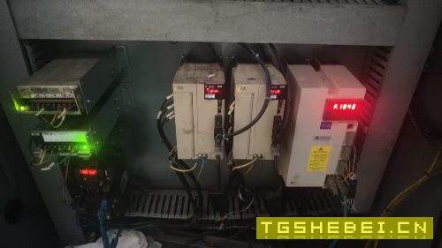 沈阳I5T5.2数控斜规刀塔机床一台,8寸中空