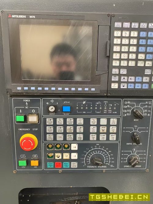 海天VMC1000L加工中心2台,性价比超高