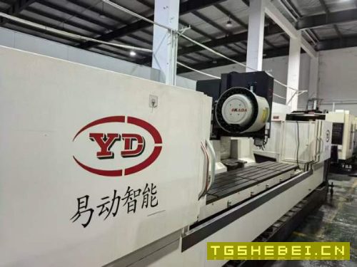 闲置少用,同型号还有普拉迪4500无锡易动4500型材机铸.