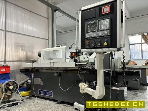 准新上海MKA1320/500数控外圆磨床