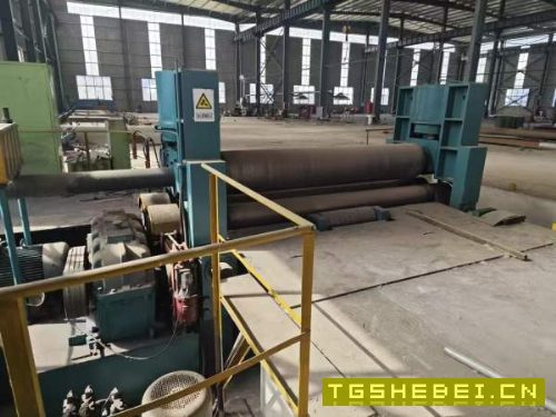 W11STNC-40x3000上辊万能式卷板机,板幅3000mm,卷制.