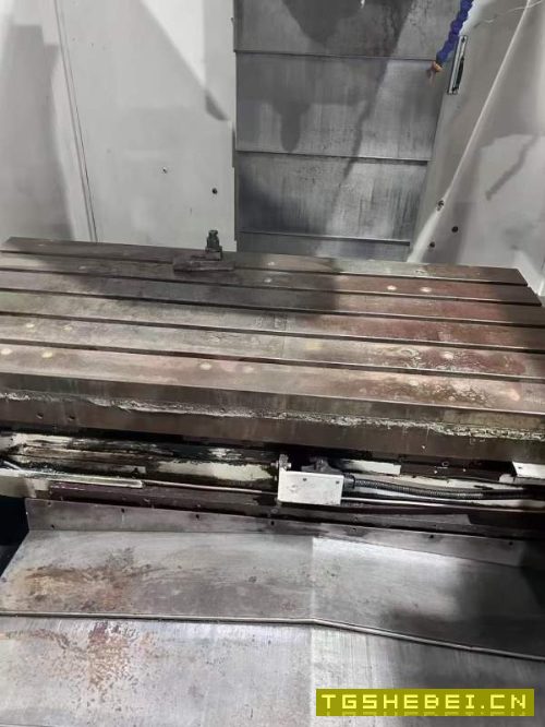 台湾伽玛1200数控铣、发那科系统@驱动、BT50主轴、带.