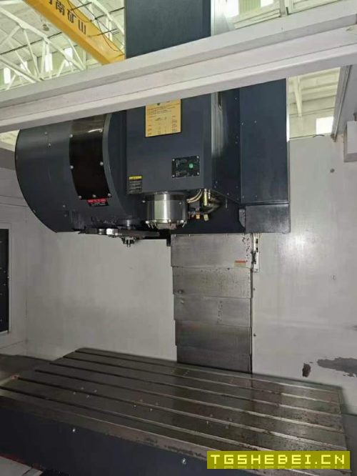 项目后一台,台湾丽伟V-50L立加,BT40大主轴直径190,.