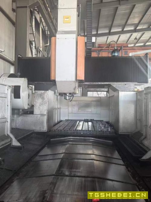 在位出售2522龙门加工中心一台、工作台2500/1800、行.