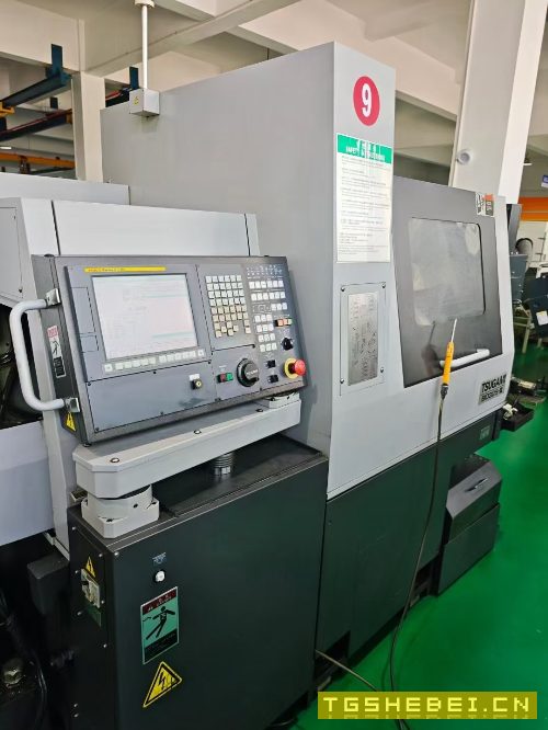 同款两台日本津上走心机B0325-II,棒料通过尺寸32mm,.