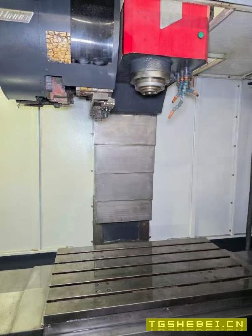 台湾颖元AU855重型加工中心,配发那科MD系统,BT40主.