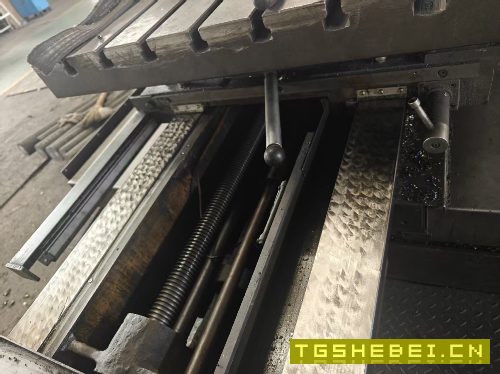 08年汉川611/4镗铣床,110主轴
