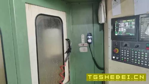 匈牙利500双工作台卧加,镶钢导轨滚柱滑块,转台一度一分,60把链式刀库。.