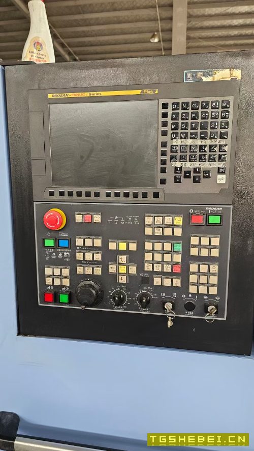 刚买下:2022年斗山PUMA3050L,带德国SMW中心架,12寸.