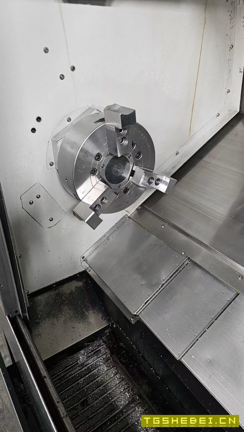 刚买下:2022年斗山PUMA3050L,带德国SMW中心架,12寸.