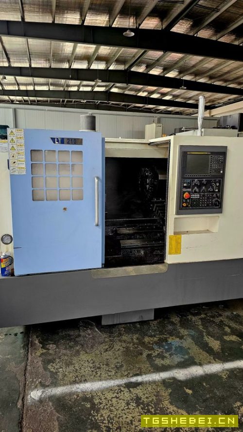 杭州惠勒LT-210,8寸卡盘主轴电机11/15KW,回转直径51.