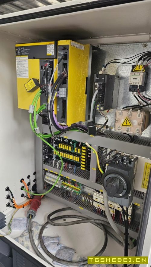 杭州惠勒LT-210,8寸卡盘主轴电机11/15KW,回转直径51.