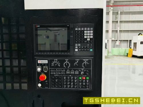 新到五台2025年安装少用855加工中心,三菱M80系统,BT.
