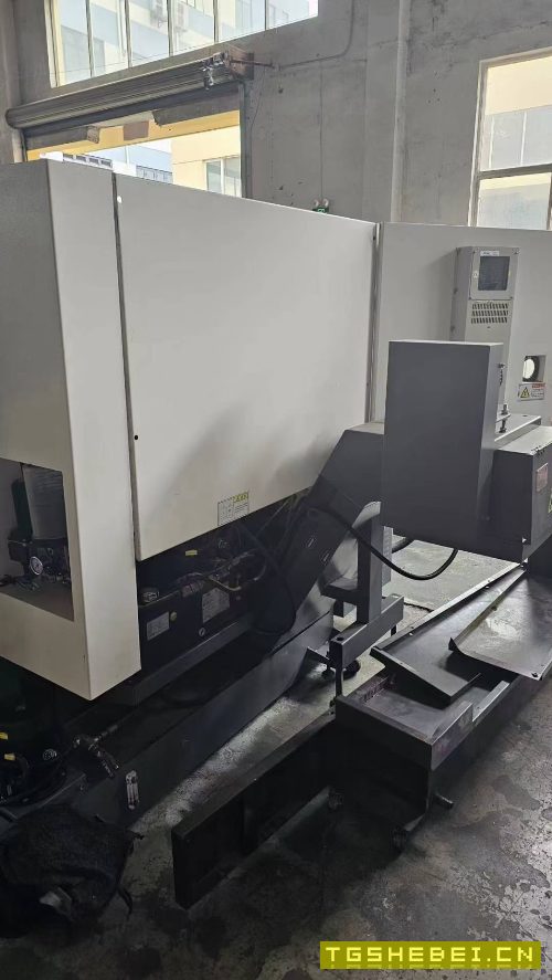 杭州惠勒LT-210，8寸卡盘主轴电机11/15KW，回转直径51.