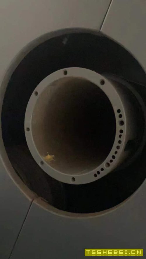 台湾永铨LD48/3000重型数控车床，发那科系统，卡盘直.