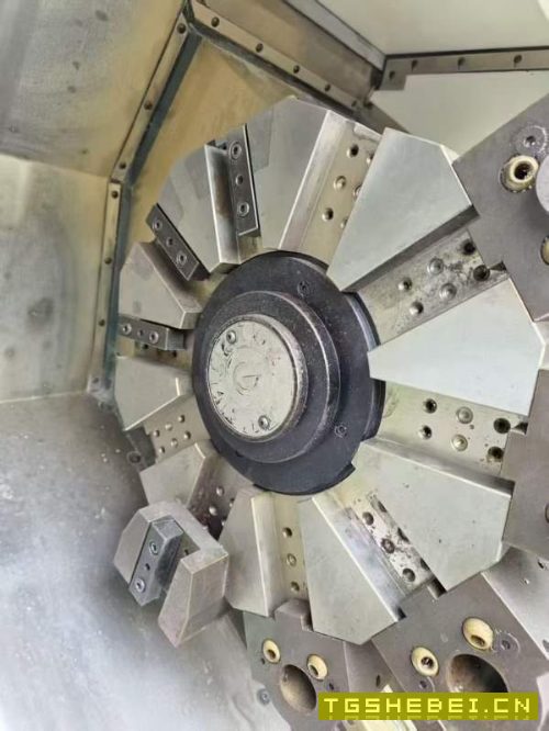 台湾原装程泰GA3000,配12寸液压卡盘,主电机18.5/22K.