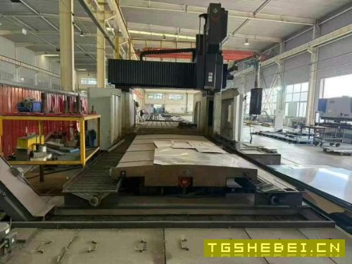 南京工厂刚买一台9成新宁波海天2840数控龙门,工作台2.