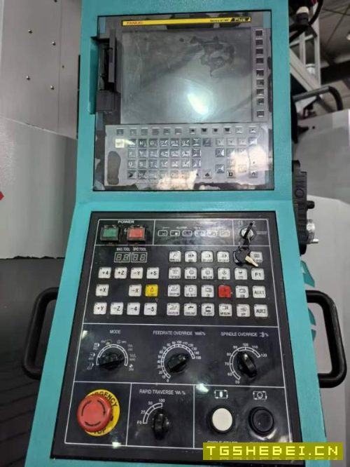 准新型重珂业2518门龙加工中心,两线一硬导轨,YX轴日.