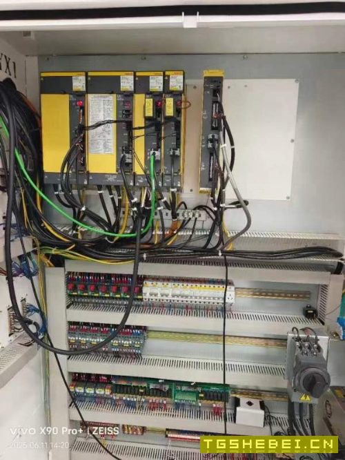 纽威4028数控龙门,发那科MFPLUS系统,两线一硬导轨(.